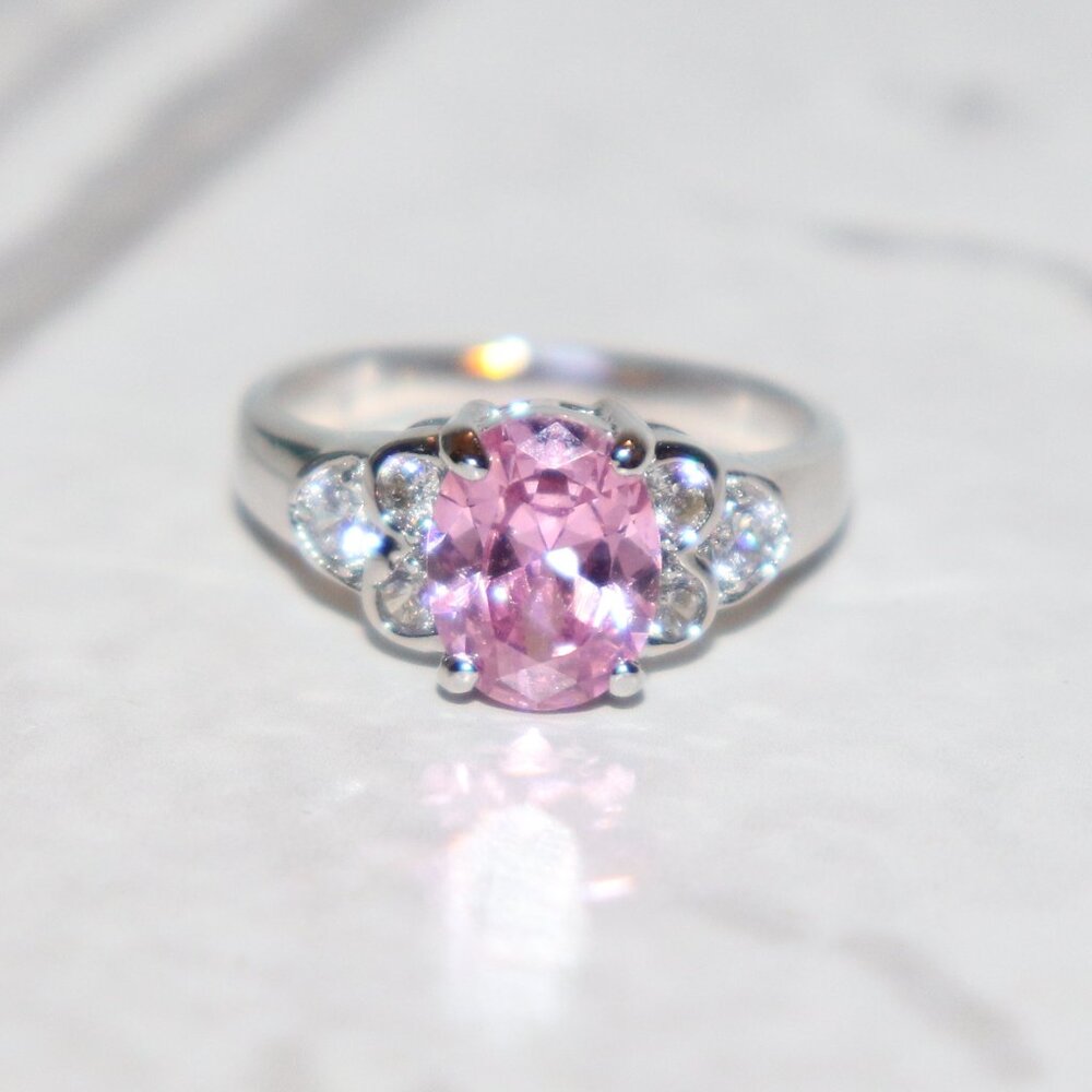 💖 Beautiful Silver Ring with Sparkling Pink CZ – Size 6.5 Romantic Glow · Fem